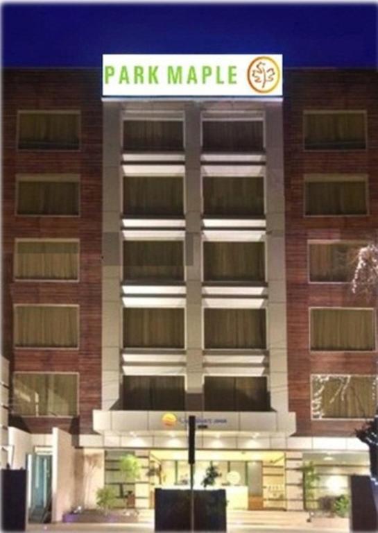 Park Maple Hotell Amritsar Exteriör bild