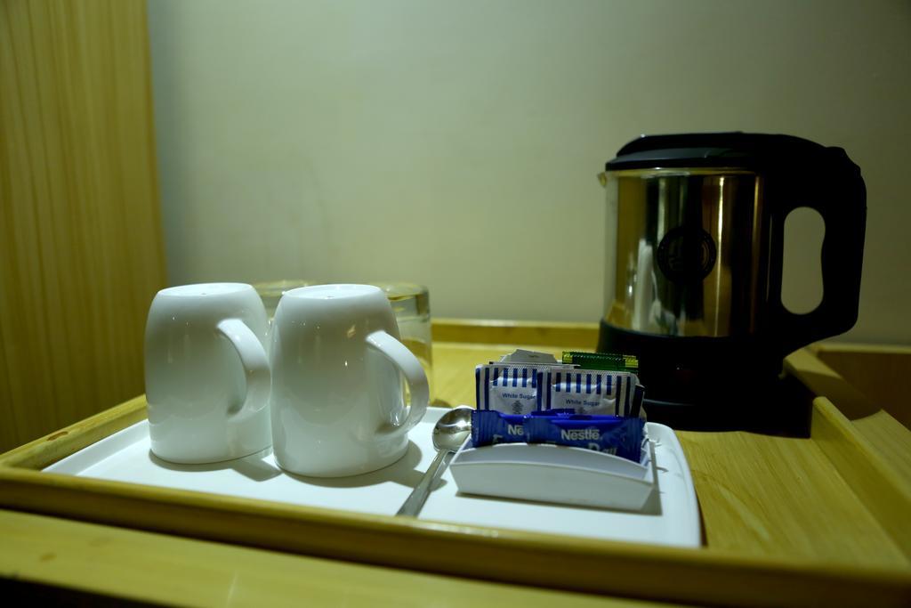 Park Maple Hotell Amritsar Exteriör bild